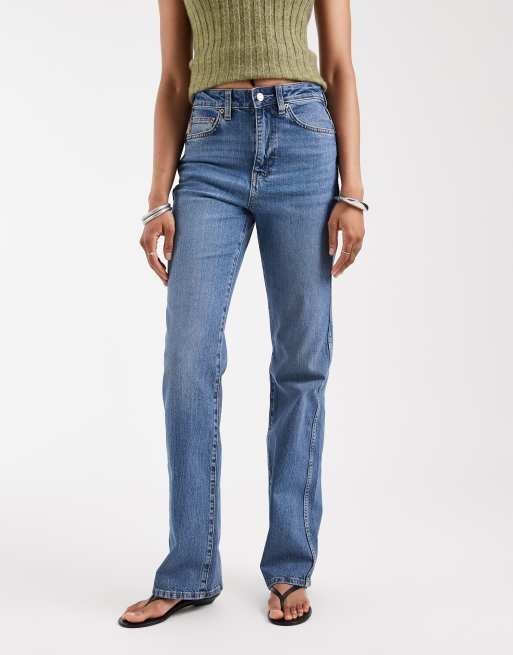 ASOS DESIGN Tall comfort stretch straight leg jeans in authentic mid blue, 3 of 5