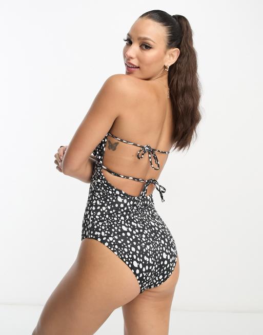 ASOS DESIGN Tall - Costume da bagno a fascia con volant e stampa a pois monocromatica, 2 di 4