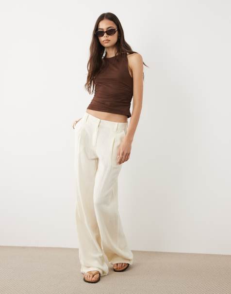 ASOS DESIGN Tall - Cremehvide bukser i hørblanding med plisseringer og brede ben - view 1