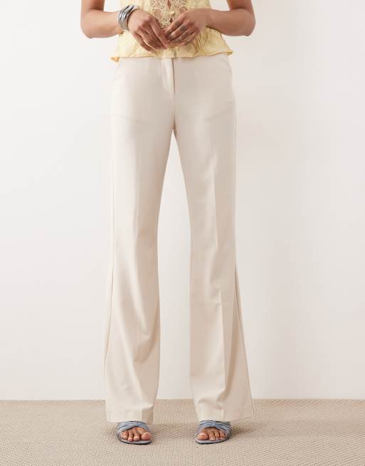 ASOS DESIGN Tall - Cremehvide skræddersyede bukser med svaj, 4 af 5
