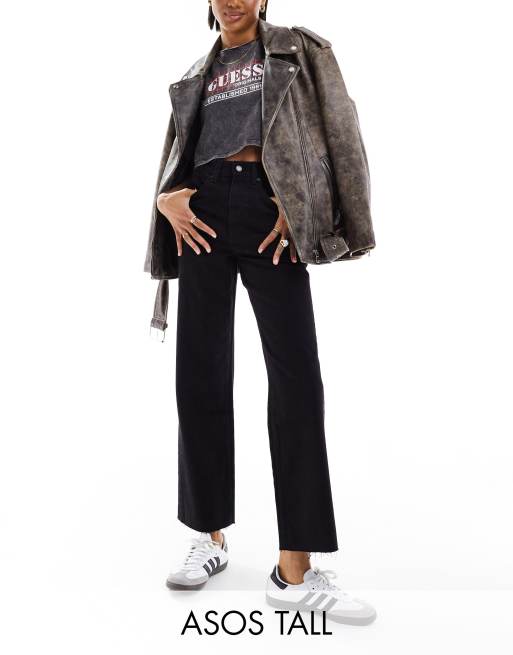 ASOS DESIGN Tall - Cropped sorte jeans med lige ben og comfort-stretch