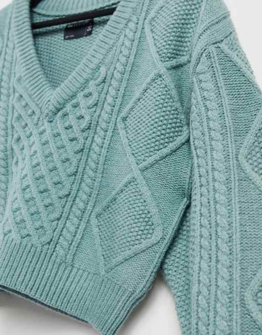 ASOS DESIGN Tall - Cropped trøje med kabelstrikkede detaljer i salviegrøn, 3 af 4