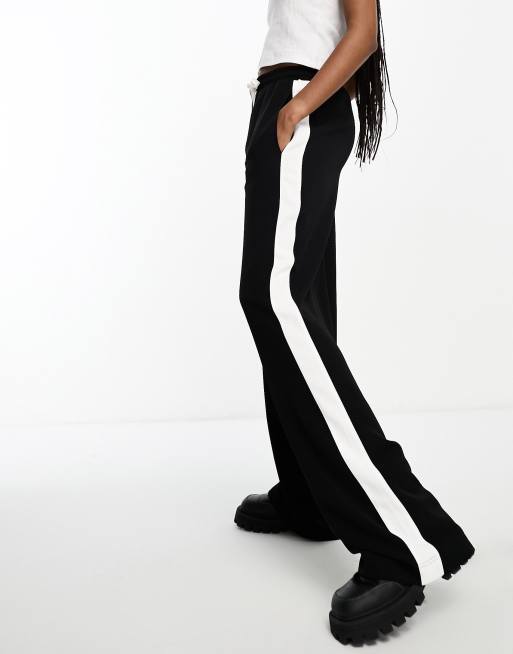 ASOS DESIGN Tall – Czarne wciągane spodnie z kontrastowymi lampasami , 4 z 4