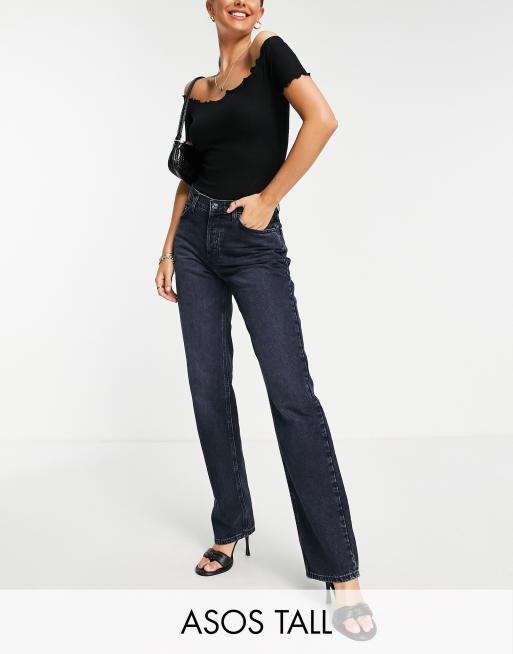 ASOS DESIGN Tall – Czarnoniebieskie jeansy z niskim stanem i prostymi nogawkami