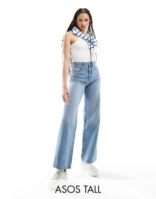 ASOS DESIGN Tall - Dad-Jeans in Mittelblau