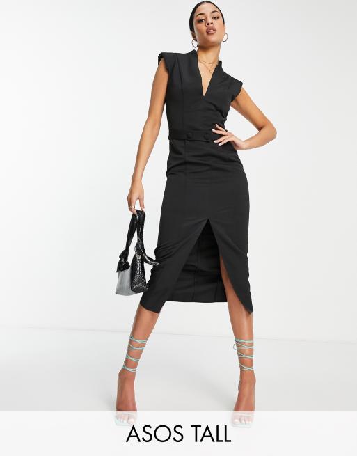 ASOS DESIGN Tall - Diep uitgesneden midi-jurk met schoudervullingen en ceintuur in zwart