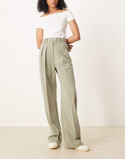 ASOS DESIGN Tall tailored wide leg trousers with pleat detail in khaki