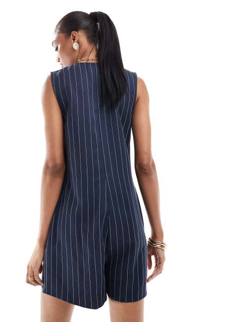 ASOS DESIGN Tall – Durchgeknöpfter, maßgeschneiderter Playsuit mit V-Ausschnitt in Marineblau, 3 von 4