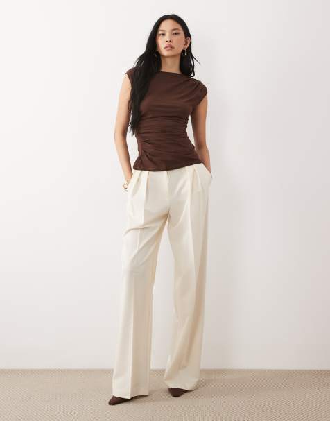 ASOS DESIGN Tall - Elegante broek met wijde pijpen en plooien in crème - view 1