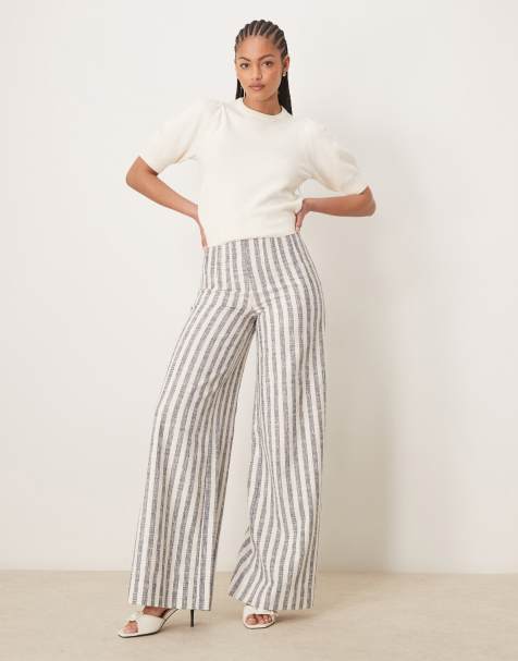 ASOS DESIGN Tall - Elegante gestreepte bouclé broek in blauw - view 1