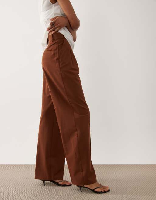 ASOS DESIGN Tall – Elegante Hose in Karamell mit weitem Bein und Bundfalten, 2 von 5