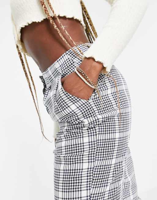 ASOS DESIGN Tall – Elegante Karottenhose in Elfenbein kariert, 3 von 4