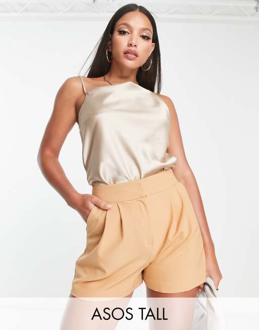 ASOS DESIGN Tall Elegante Shorts in Steinbeige ASOS