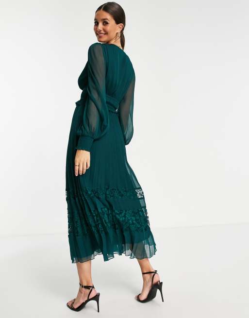 Asos on sale exclusive dresses