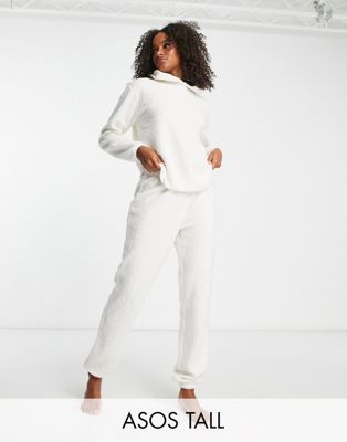 ASOS DESIGN Tall - Exclusives - Loungeset met hoodie en joggingbroek van borg in crème | ASOS