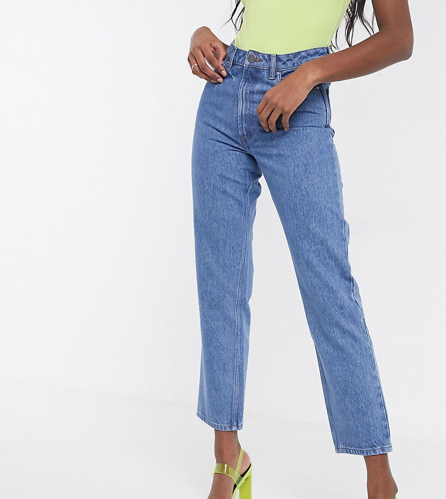 ASOS DESIGN Tall – Florence – Mellanblå stentvättade raka jeans i återvunnet material