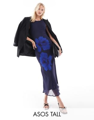 ASOS DESIGN Tall - Gerade geschnittenes Midikleid in Blau mit platziertem Blumenprint