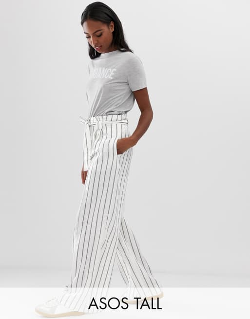 ASOS DESIGN Tall Gestreifte Paperbag Hose aus Leinen mit weitem