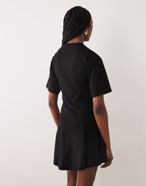 ASOS DESIGN Tall - Getailleerde mini jurk met naaddetail in zwart, 4 van 4