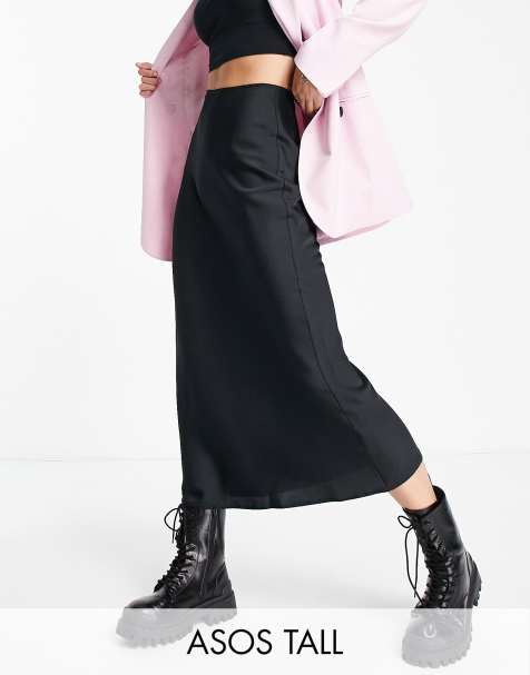 ASOS DESIGN Tall - Gonna midi sottoveste asimmetrica in raso nero - view 1