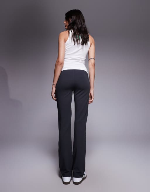 ASOS DESIGN Tall – Grafitowe spodnie z prostymi nogawkami i zaszewkami, 4 z 5