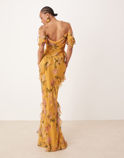 ASOS DESIGN Tall - Gul offshoulder-maxikjole med skråsnit og flæser samt blomstermønster, 3 af 4