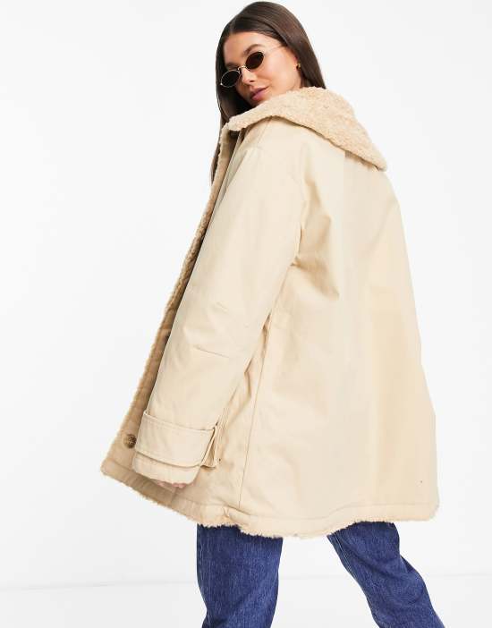 https://images.asos-media.com/products/asos-design-tall-hero-borg-parka-coat-in-camel/23399268-3?$n_550w$&wid=550&fit=constrain