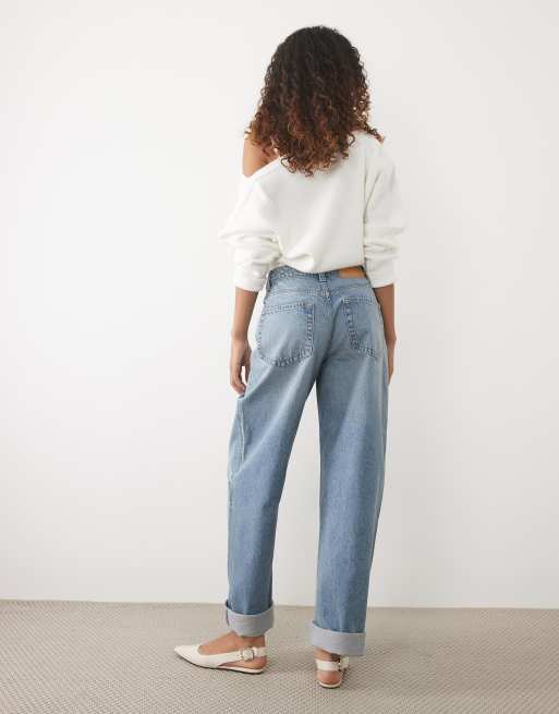 ASOS DESIGN Tall high rise relaxed cuffed jeans in medium-wash blue, 3 of 5