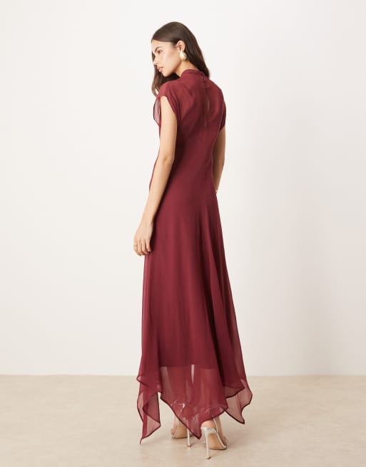 ASOS DESIGN Tall - Hoogsluitende maxi jurk met zakdoekzoom in donker kersenrood, 2 van 4