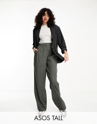 ASOS DESIGN Tall - Hose in gestreiftem Grau mit zwei Knöpfen