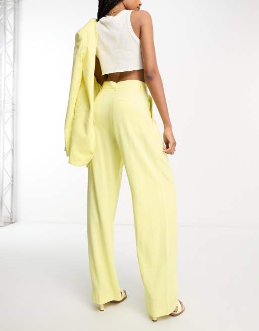 ASOS DESIGN Tall inverted pleat wide leg suit pants with linen in lemon, 2 of 4