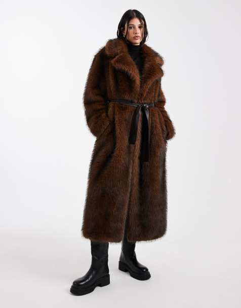 ASOS DESIGN Tall - Jack van imitatiebont met lange pasvorm en riem in chocoladebruin - view 1