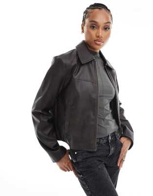 ASOS DESIGN Tall - Jacke aus Kunstleder in verwaschenem Braun mit Kragen