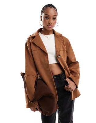 ASOS DESIGN Tall - Jacke aus Wildleder in Hellbraun mit Knopfleiste vorne