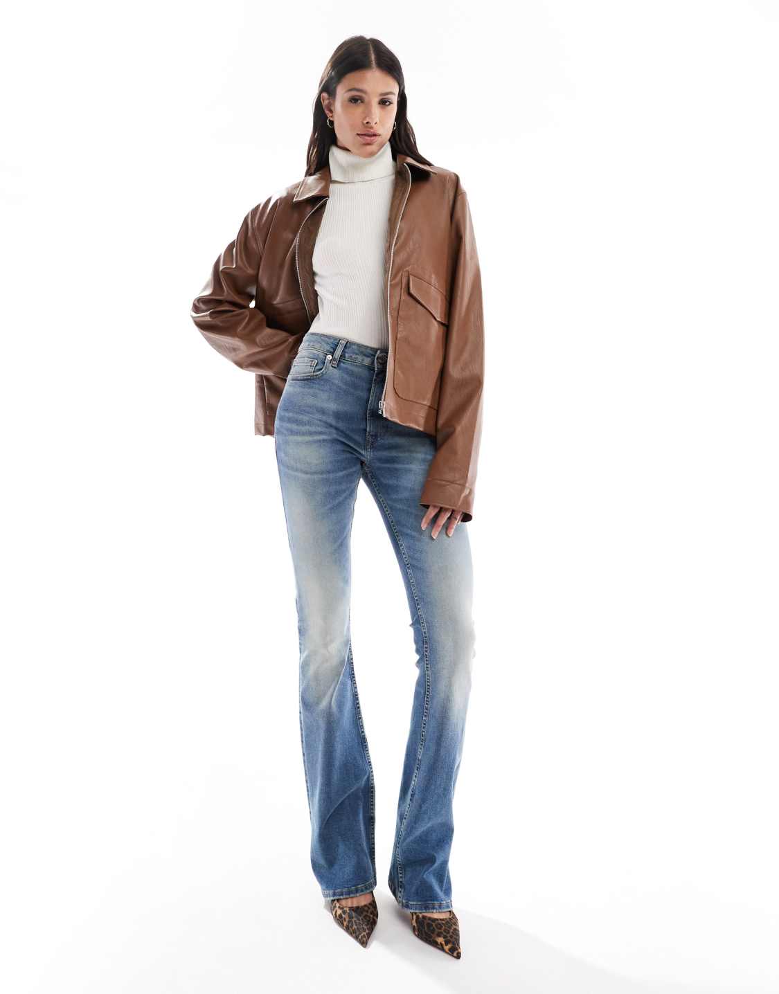 asos-design-tall-jean-bootcut-bleu-delave-moyen