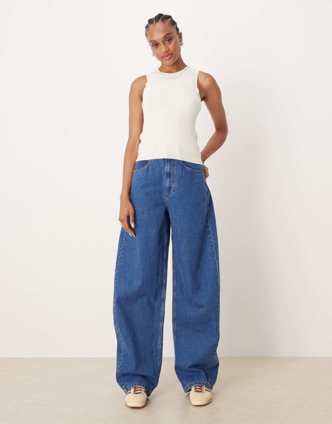 ASOS DESIGN Tall - Jean large taille haute - Bleu moyen