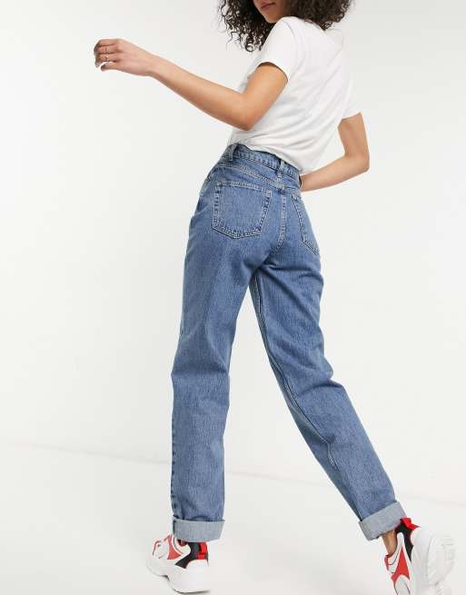 ASOS DESIGN Tall Jean mom ample taille haute D lavage moyen