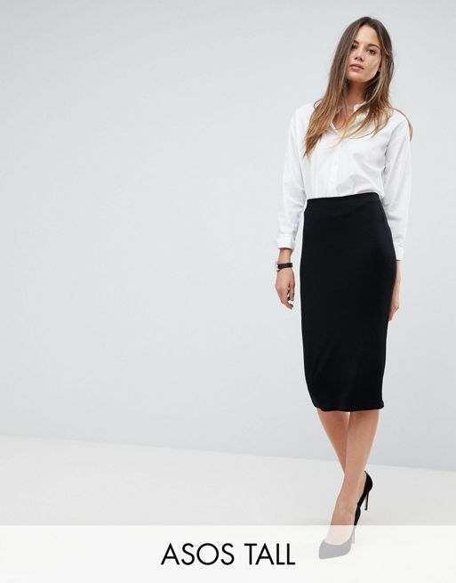 10 Ways to Style a Pencil Skirt - Capsule Wardrobe