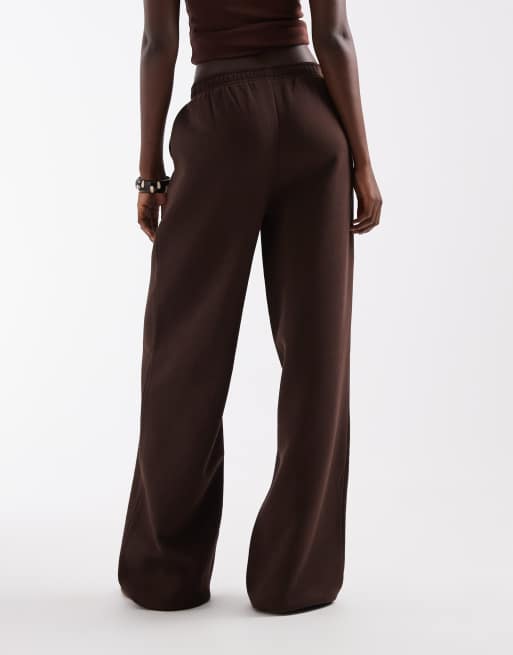 ASOS DESIGN Tall Jogger mit weitem Bein und Brushback-Innenseite in Braun, 4 von 5