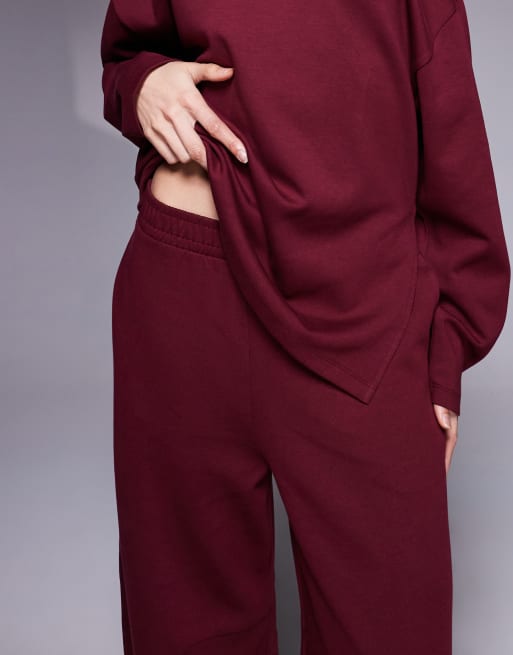 ASOS DESIGN Tall - Joggingbroek met wijde pijpen en interlock-naden in bordeauxrood, 5 van 5