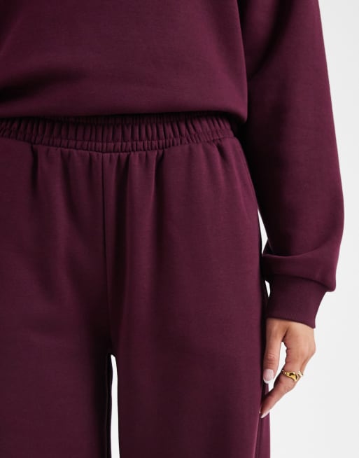 ASOS DESIGN Tall – Jogginghose in Pflaume mit weicher Innenseite und weitem Bein, 3 von 5