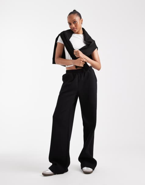 ASOS DESIGN Tall – Jogginghose in Schwarz mit weicher Innenseite und weitem Bein - view 1