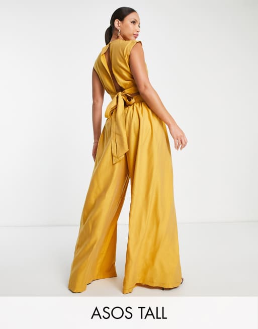 ASOS DESIGN Tall - Jumpsuit met blouson-lijfje, uitsnijdingen en wijde pijpen in mosterdgeel