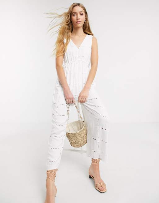 ASOS DESIGN Tall – Jumpsuit mit Taillenschnürung und Lochstickerei, 4 von 4