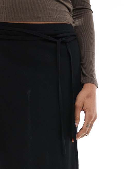 ASOS DESIGN Tall - Jupe longue coupée en biais en lin mélangé - Noir, 4 de 5