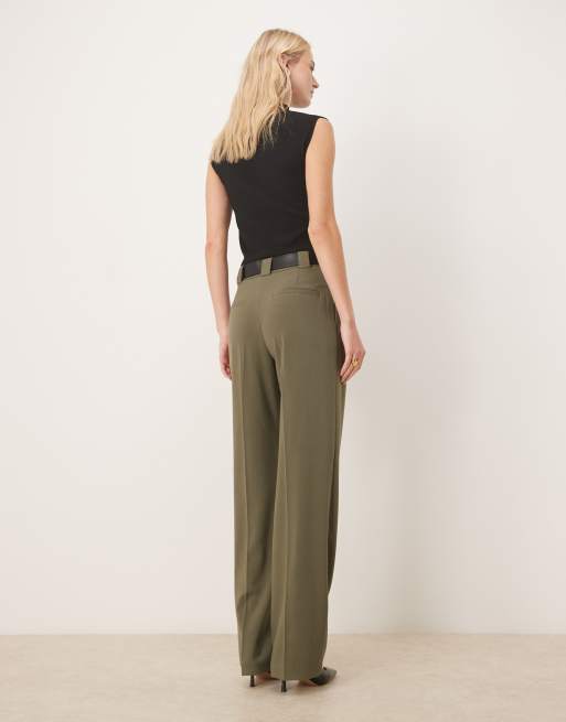 ASOS DESIGN Tall – Kakifärgade, figursydda byxor med hög midja, skärp och raka ben , 3 av 5
