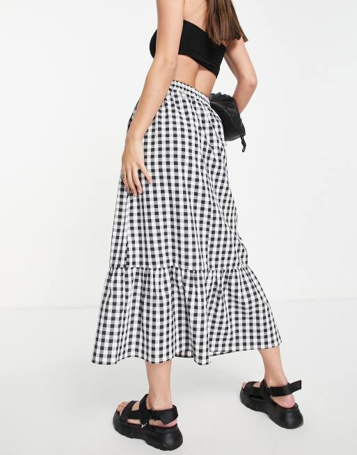 ASOS DESIGN Tall – Kaskadowa spódnica midi w kratę vichy z kieszeniami, 2 z 4