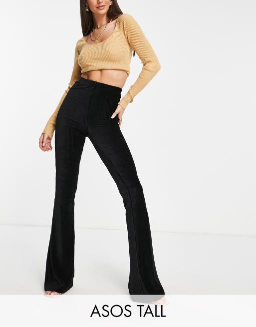 ASOS DESIGN Tall - Kick flare-broek van corduroy in zwart