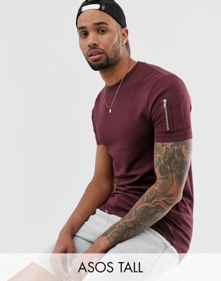 ASOS DESIGN Tall - Lang skinny T-shirt met stretch en ronde zoom en MA1 zak in bordeaux-Rood