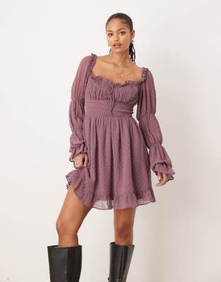 ASOS DESIGN Tall - Langärmliges, kurzes Milchmädchen-Kleid aus Dobby-Stoff in Mauve mit gesmokter Taille-Bunt